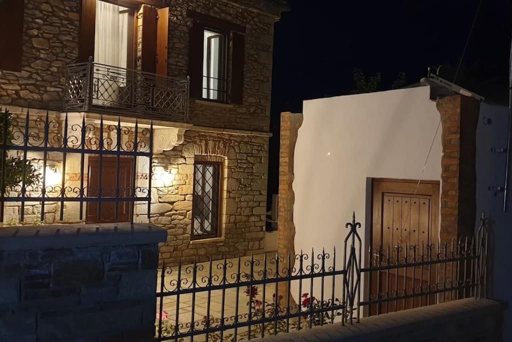Ιkia Zmas Villa Argalasti Exteriör bild